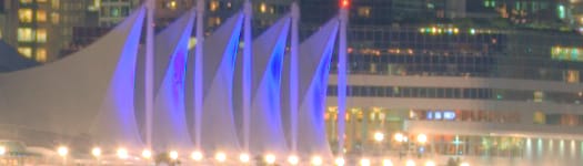 Photomatrix had troubles dealing with the changing color.