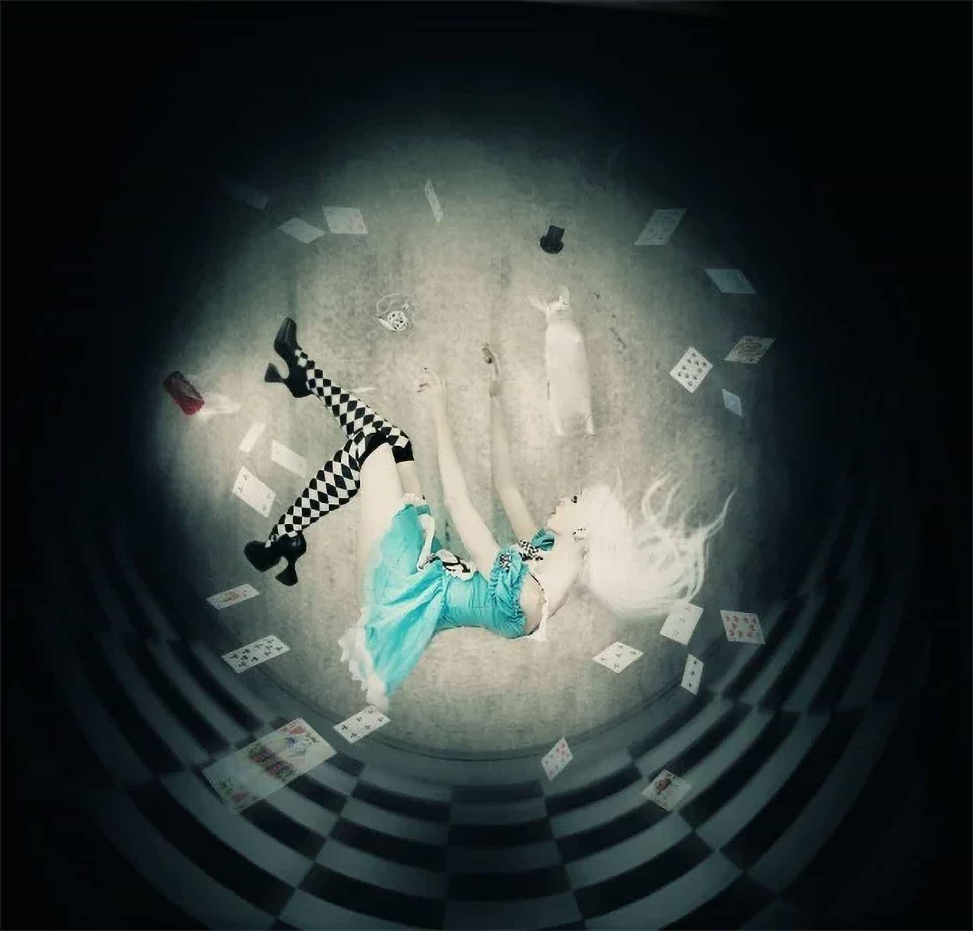 How to Create an “Alice in Wonderland” Inspired Artwork with Photoshop